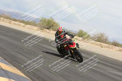 media/May-05-2025-Moto Forza (Mon) [[3c1838c5e5]]/2-B Group/Session 2 (Turn 7 Inside)/